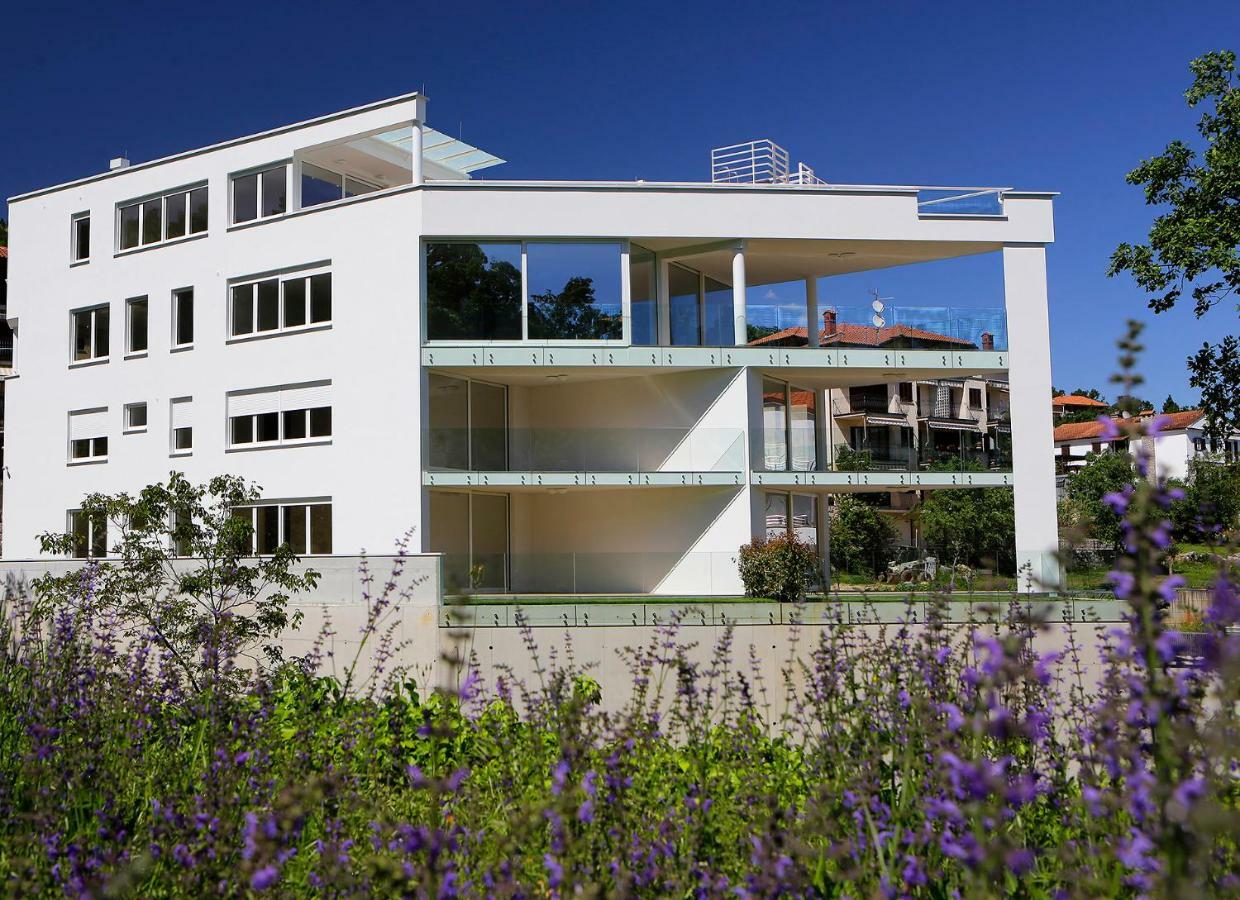 Modern Apartment Near The Sea Icici Bagian luar foto