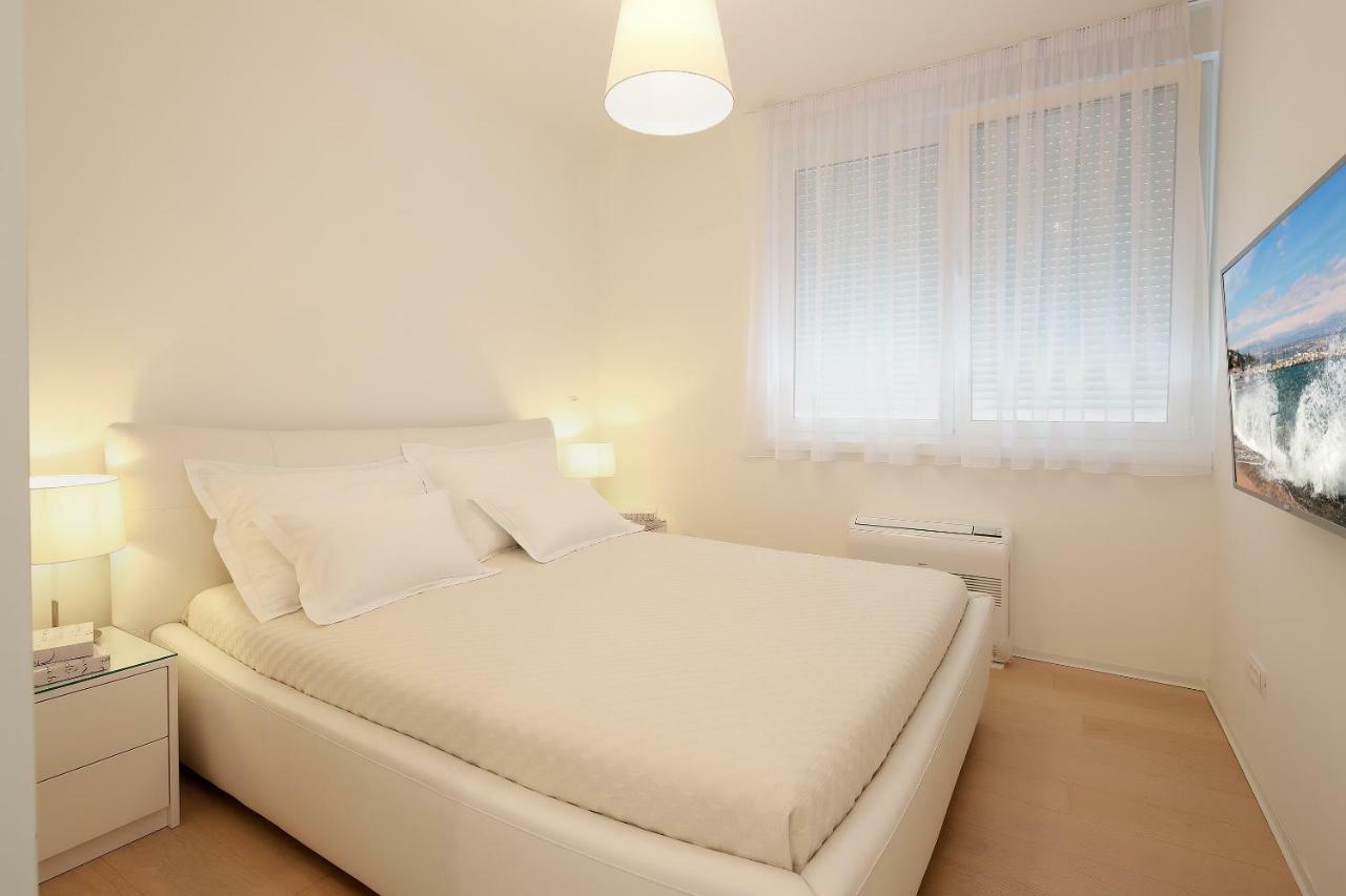 Modern Apartment Near The Sea Icici Bagian luar foto